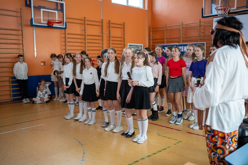 Jubileusz 60-lecia SP nr 64 we Wrocławiu