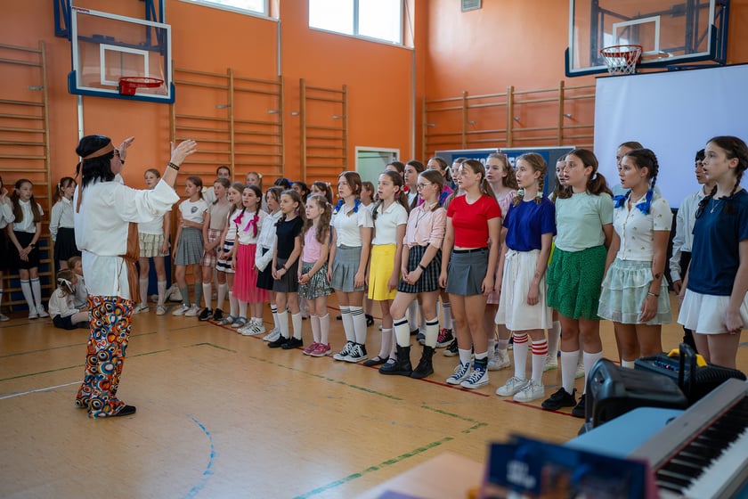 Jubileusz 60-lecia SP nr 64 we Wrocławiu