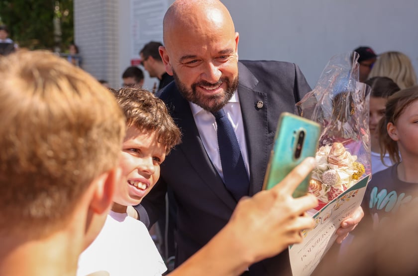 Dzień Sportu w Szkole Podstawowej nr 82 im. Budowniczych Wrocławia przy ul. Blacharskiej 13 (7.06.2024)