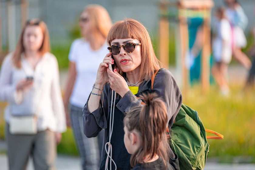Koncert Dawida Podsiadły na Tarczyński Arena, 08.06.2024. Tłumy fanów ciągną na stadion