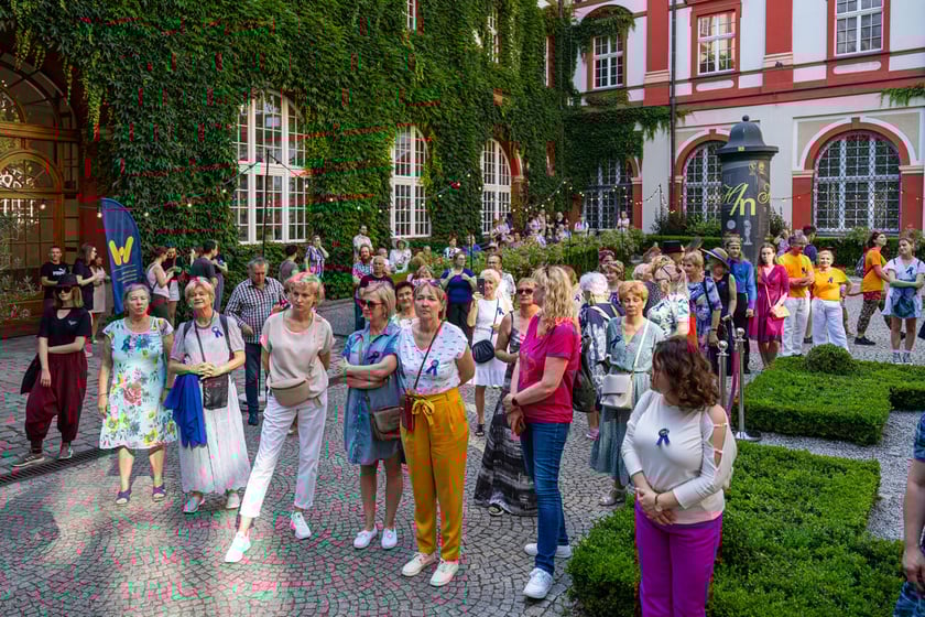 Potańcówka Wrocławska na dziedzińcu Ossolineum. Wrocław, 8 czerwca 2024
