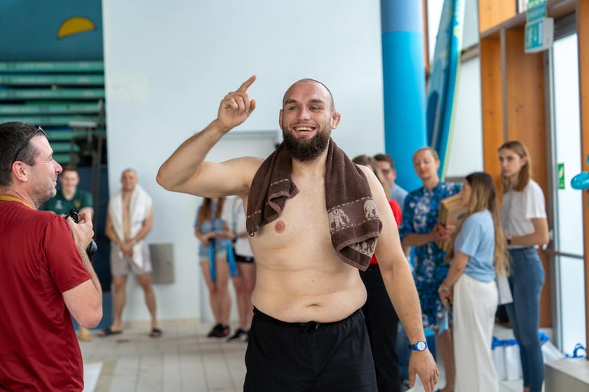 II Mistrzostwa w Pływaniu Pieskiem w Aquapark Wrocław