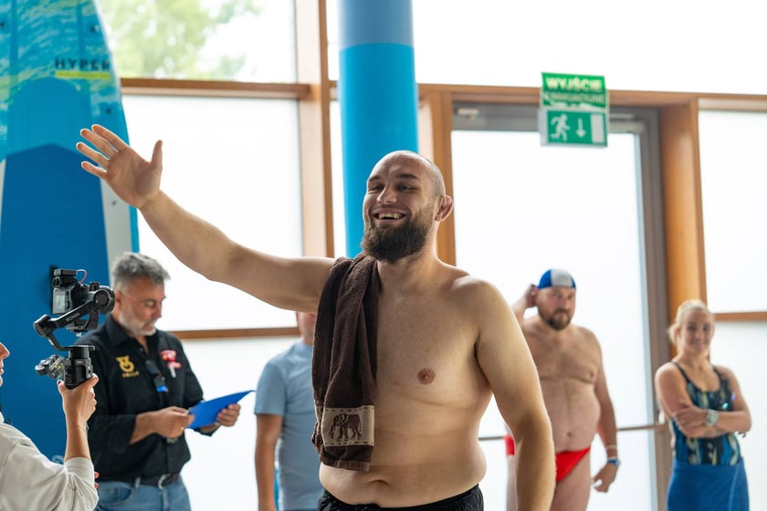 II Mistrzostwa w Pływaniu Pieskiem w Aquapark Wrocław