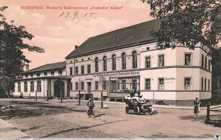 Budynek hotelu, restauracji wraz z salą bankietową i pergolą. Lata 1900-1915