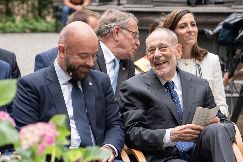Prezydent Jacek Sutryk i Javier Solana, laureat Nagrody Jana Nowaka-Jeziorańskiego