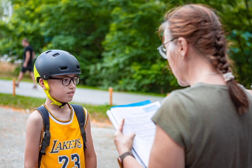 Piknik ZDiUM&nbsp;podczas otwarcia nowej trasy pieszo-rowerowej wzdłuż rzeki Oławy
