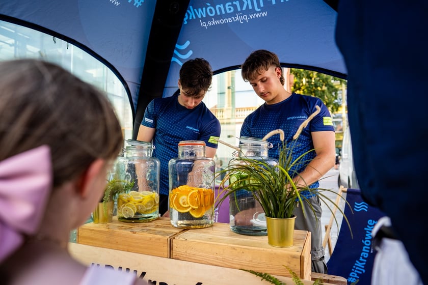 Wrocławska Potańcówka na placu Wolności: 6 lipca, zdjęcia uczestników