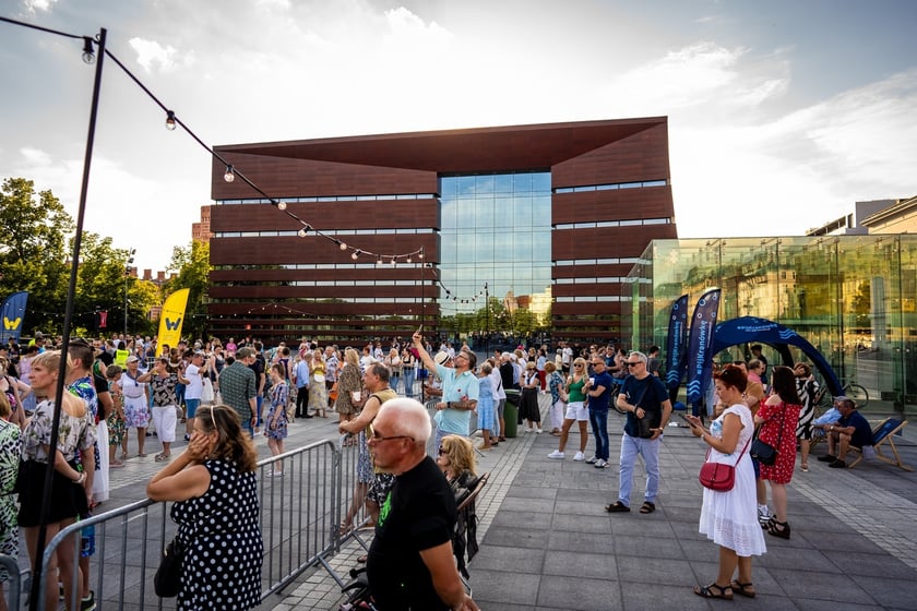 Wrocławska Potańcówka na placu Wolności: 6 lipca, zdjęcia uczestników