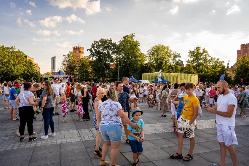 Wrocławska Potańcówka na placu Wolności: 6 lipca, zdjęcia uczestników