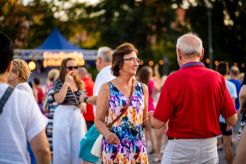 Wrocławska Potańcówka na placu Wolności: 6 lipca, zdjęcia uczestników