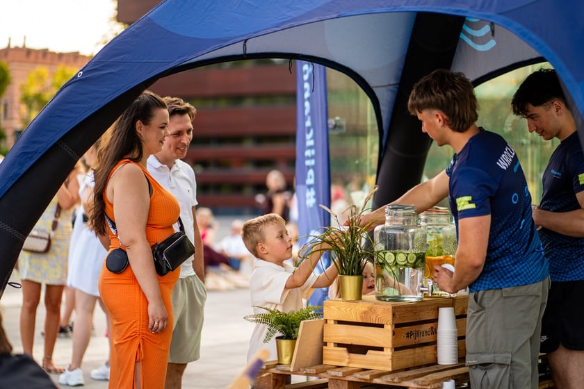 Wrocławska Potańcówka na placu Wolności: 6 lipca, zdjęcia uczestników