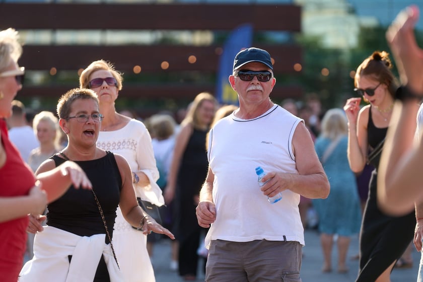 Potańcówka plac Wolności, 6 lipca 2024 r.