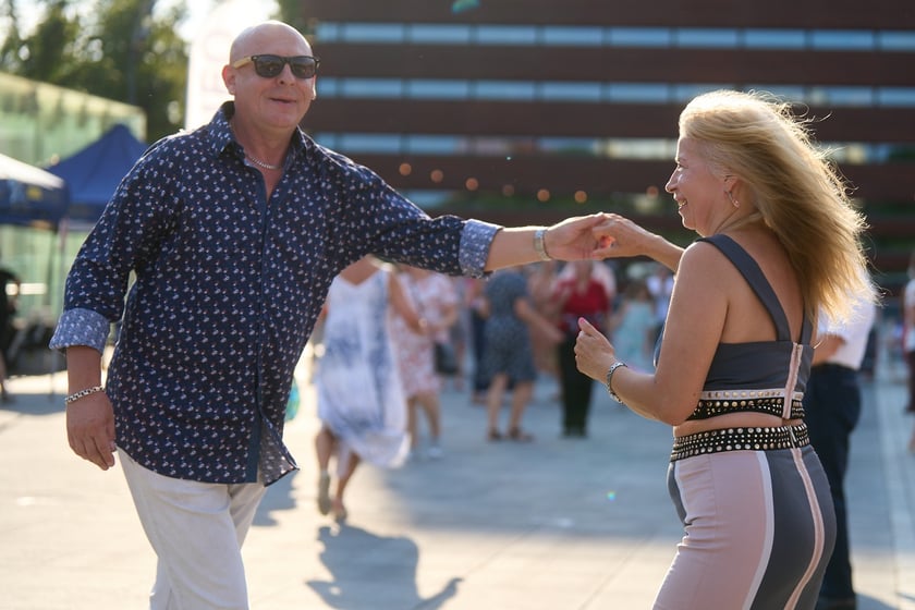 Potańcówka plac Wolności, 6 lipca 2024 r.