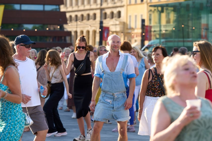 Potańcówka plac Wolności, 6 lipca 2024 r.
