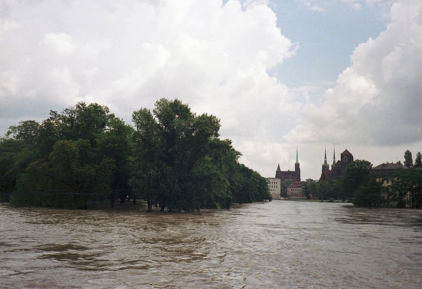Pow&oacute;dź Tysiąclecia we Wrocławiu, 1997 rok