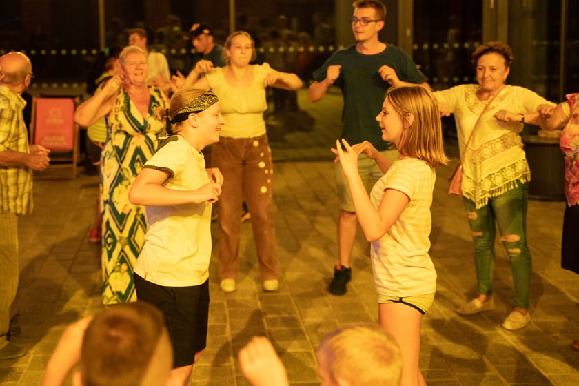 potańcówka z Teatrem Dialogu, zdjęcie archiwalne