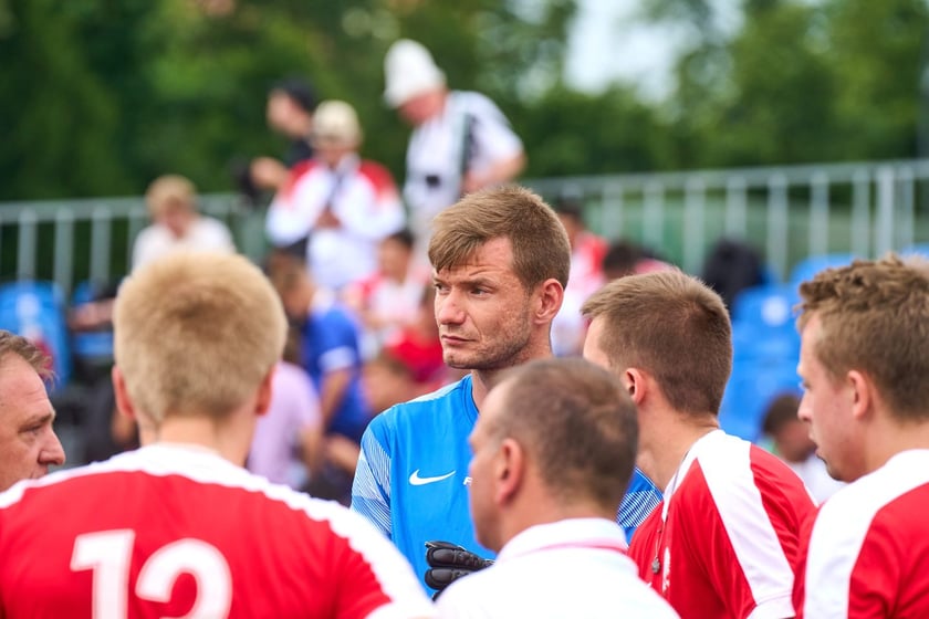 Pierwszy dzień Międzynarodowego Turnieju Piłki Nożnej Ulicznej Os&oacute;b Bezdomnych Wrocław Cup 2024