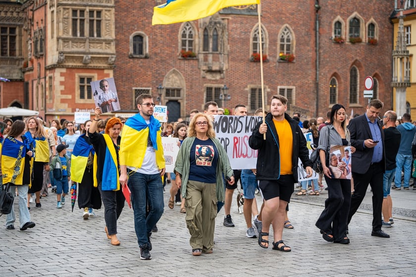 Marsz przeciw zbrodniom rosyjskim dokonywanym w Ukrainie. Wrocław, 13.07.2024