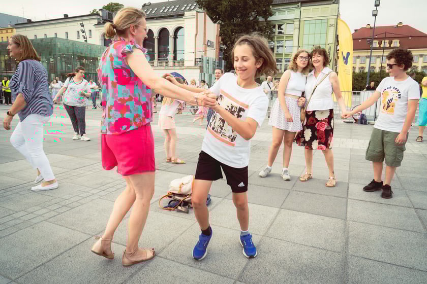 Potańcówka na pl. Wolności we Wrocławiu 20.07.2024