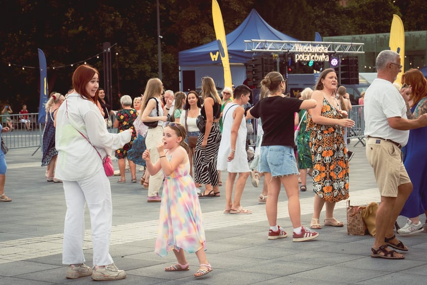 Potańcówka na pl. Wolności we Wrocławiu 20.07.2024