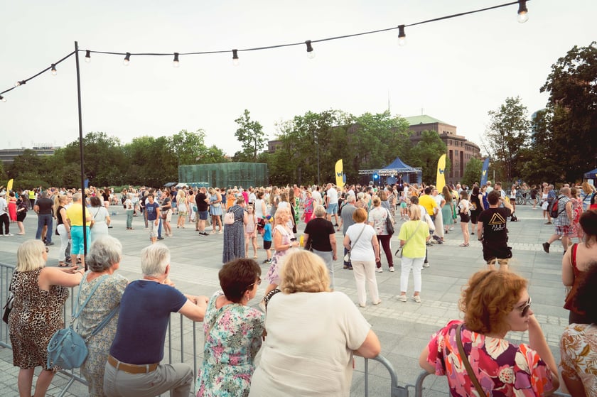 Potańcówka na pl. Wolności we Wrocławiu 20.07.2024