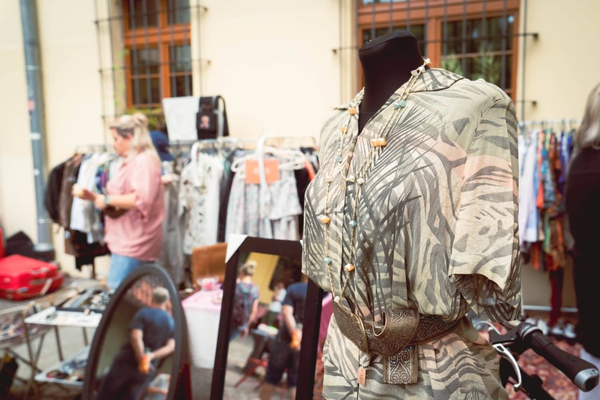 Targi Vintage&Fiesta przy hiszpańskiej księgarni w Zaułku Solnym