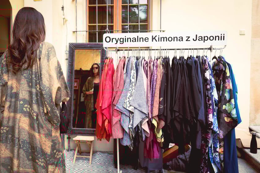 Targi Vintage&Fiesta przy hiszpańskiej księgarni w Zaułku Solnym