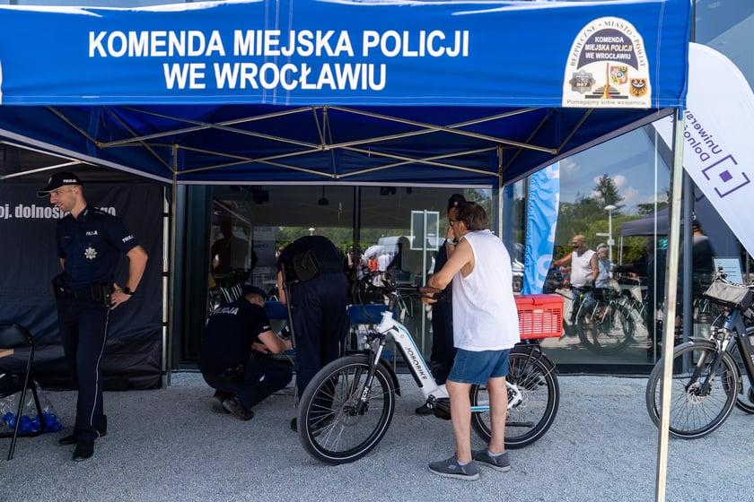 Piknik policyjny na Pergoli