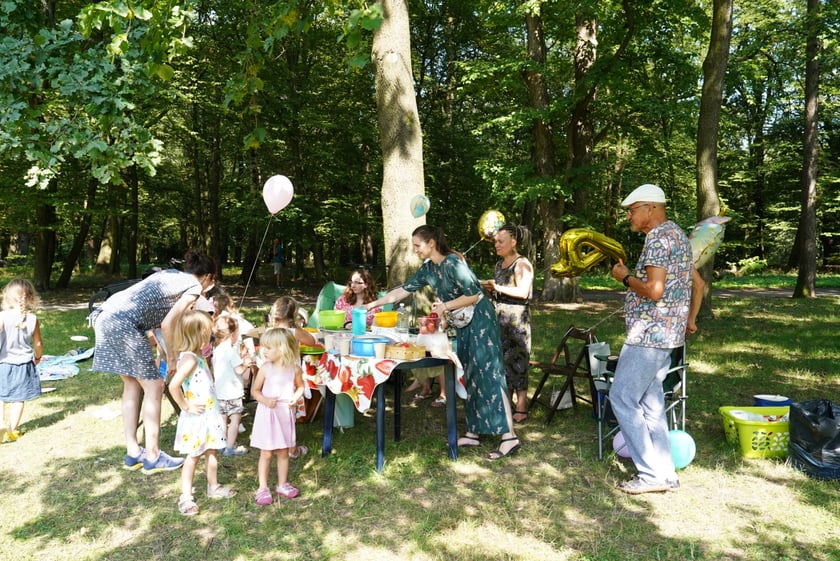 Upalna niedziela we Wrocławiu. Park Zachodni i okolice