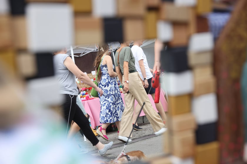 Ręki Dzieła Fest na ulicy Oławskiej we Wrocławiu