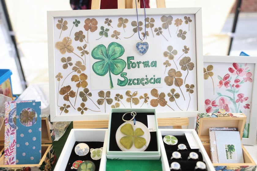 Ręki Dzieła Fest na ulicy Oławskiej we Wrocławiu