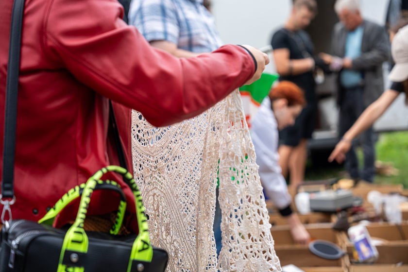 Pchli targ "Na Młynie" pełen jest skarbów. Można je zdobyć - lub tylko pooglądać - w niedziele między godz. 6 a 15