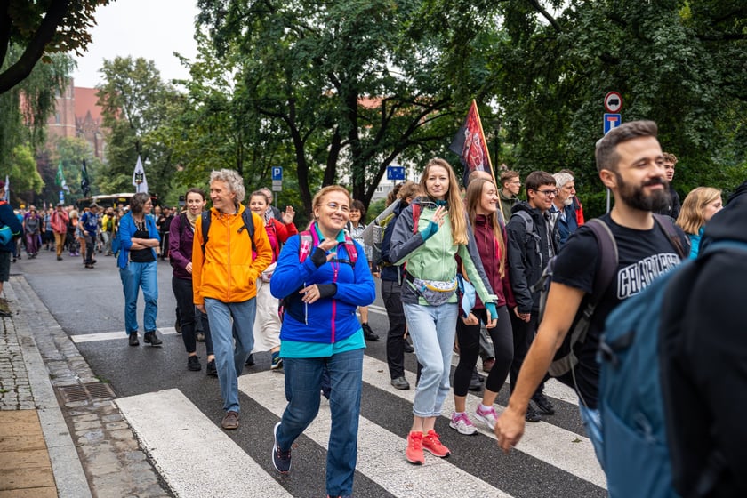 Początek pieszej pielgrzymki na Jasną Górę we Wrocławiu, 2 sierpnia 2024