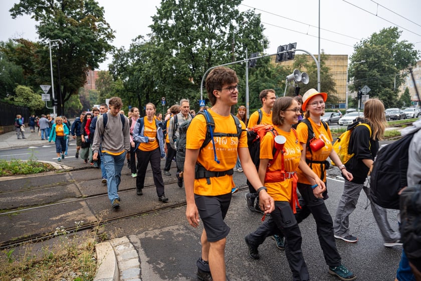 Początek pieszej pielgrzymki na Jasną Górę we Wrocławiu, 2 sierpnia 2024