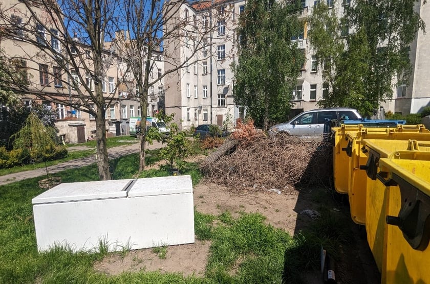 w kwartale ulic Kraszewskiego &ndash; Siemieńskiego &ndash; Kleczkowska &ndash; Zegadłowicza&nbsp;