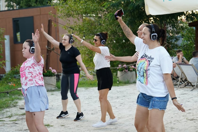 Pierwsza edycja Silent Disco Fitness w Porcie Węglowym we Wrocławiu