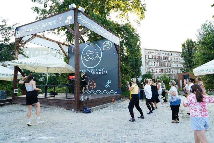 Pierwsza edycja Silent Disco Fitness w Porcie Węglowym we Wrocławiu