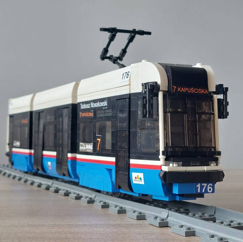Mateusz buduje - prace Mateusza Wawrowskiego z klocków Lego