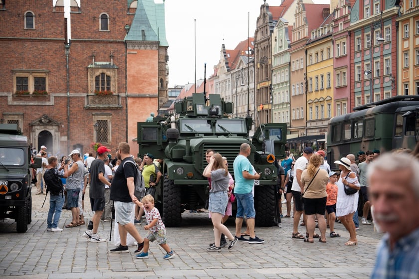 Wystawa sprzętu podczas Święta Wojska Polskiego we Wrocławiu (15 sierpnia 2024)