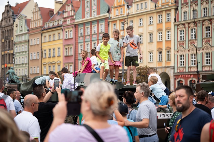Wystawa sprzętu podczas Święta Wojska Polskiego we Wrocławiu (15 sierpnia 2024)