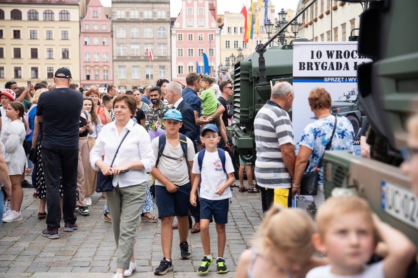 Wystawa sprzętu podczas Święta Wojska Polskiego we Wrocławiu (15 sierpnia 2024)