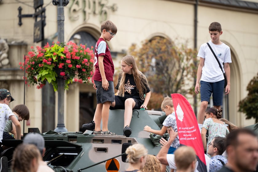Wystawa sprzętu podczas Święta Wojska Polskiego we Wrocławiu (15 sierpnia 2024)
