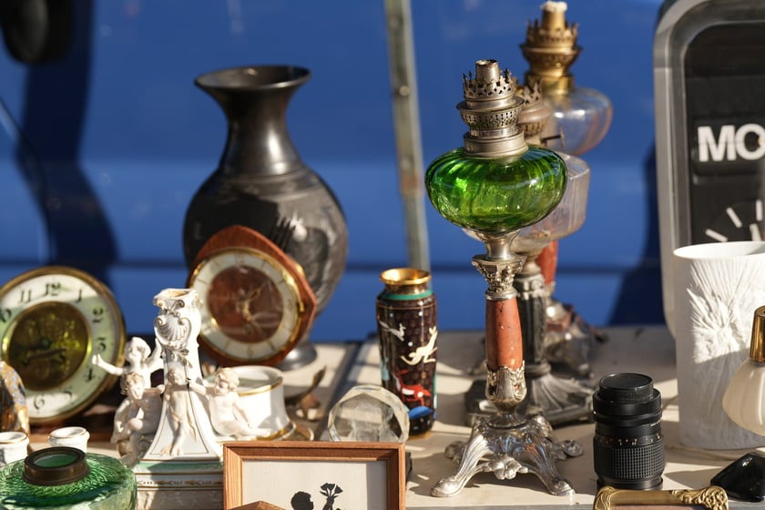 Giełda Staroci pod Halą Stulecia we Wrocławiu