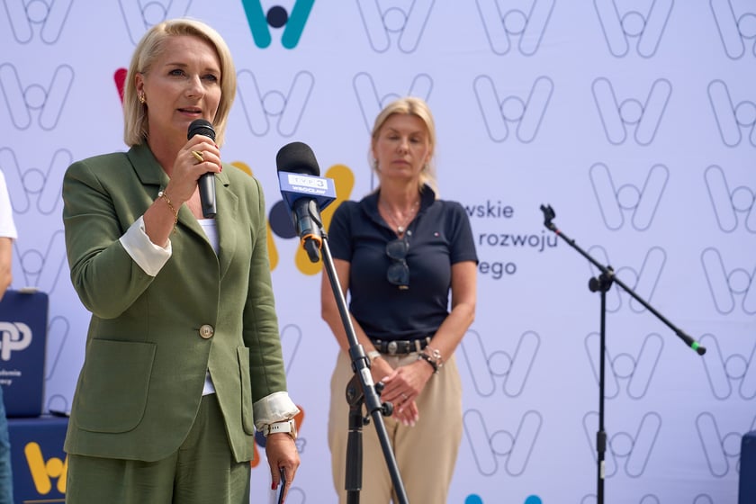 Inscenizowana akcja ratunkowa w ramach Wrocławskiej Akademii Pierwszej Pomocy