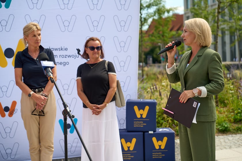 Inscenizowana akcja ratunkowa w ramach Wrocławskiej Akademii Pierwszej Pomocy