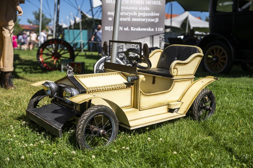 Motoclassic w Zamku Topacz w Ślęzy (24&ndash;25.08.2024)
