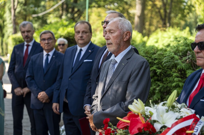 Obchody Sierpnia '80 na cmentarzu Grabiszyńskim