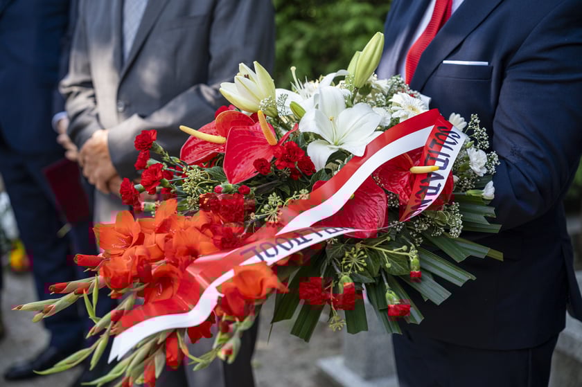 Obchody Sierpnia '80 na cmentarzu Grabiszyńskim