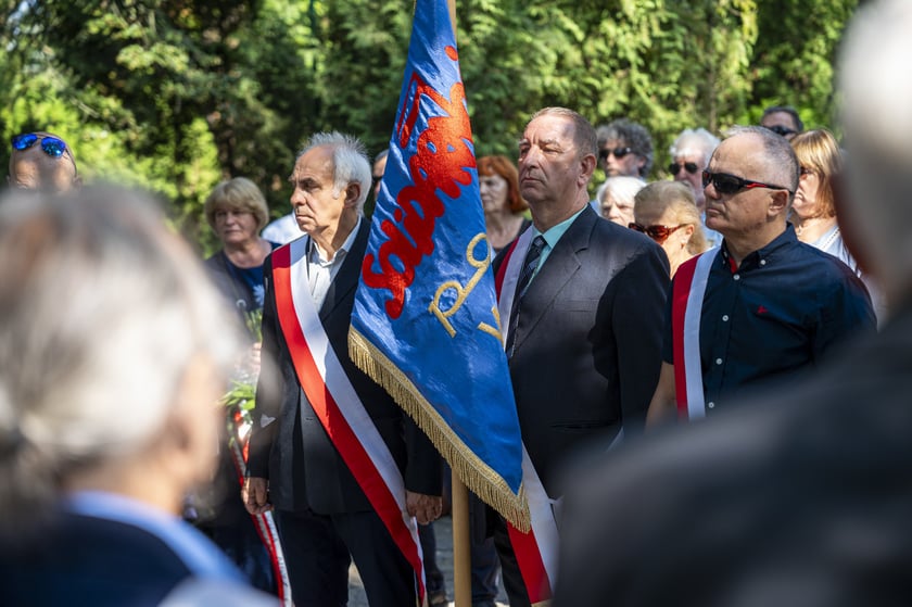 Obchody Sierpnia '80 na cmentarzu Grabiszyńskim