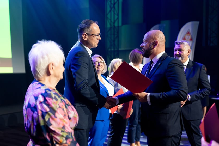 We wtorek ( 27 sierpnia) odbyła się inaugurację roku szkolnego 2024/2025z dyrektorami wrocławskich placówek oświatowych.